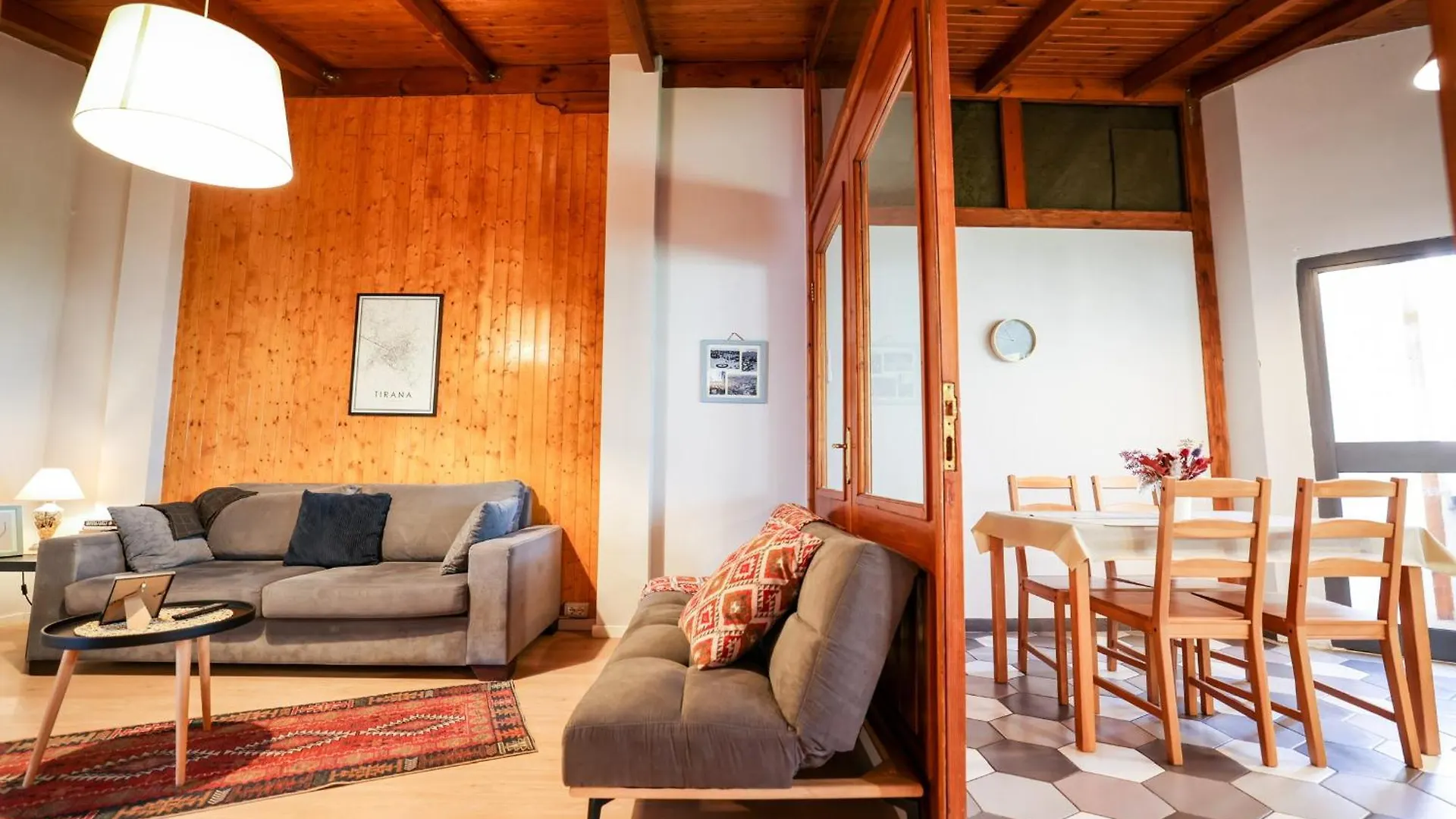 Tirana Experience, Authentic Stays In The Heart Of Old Тирана